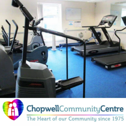 a photo of some exercise machines