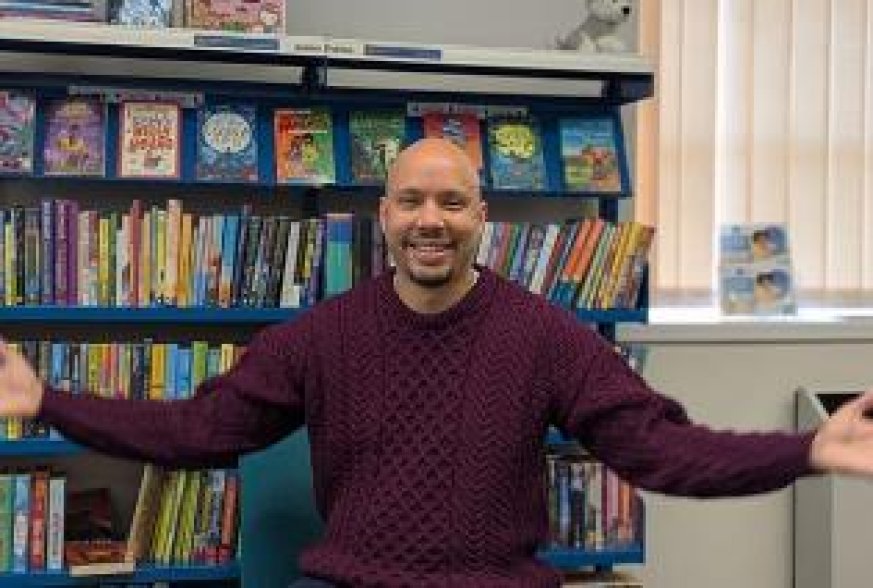 Stories Everywhere: Story and Craft with Storyteller Chris Adriaanse