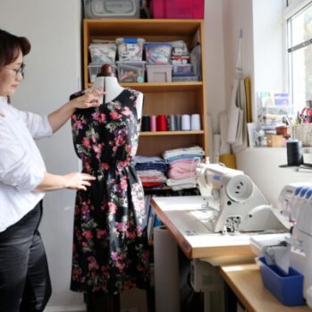 hand crafted porcelain tealight holder